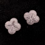 Dazzle flower Stud Earrings by Ruva