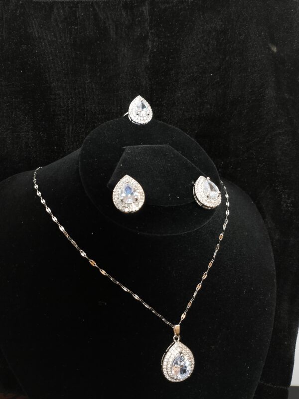 3 PCs Crystal Droplet Locket Set With Earring Stud ANd Ring