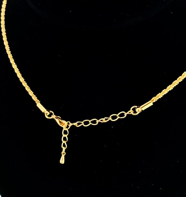 Ruva Golden Spiral Chain