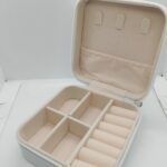 Travel Jewellery Box/mini jewellery storage box