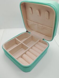 Travel Jewellery Box/mini jewellery storage box